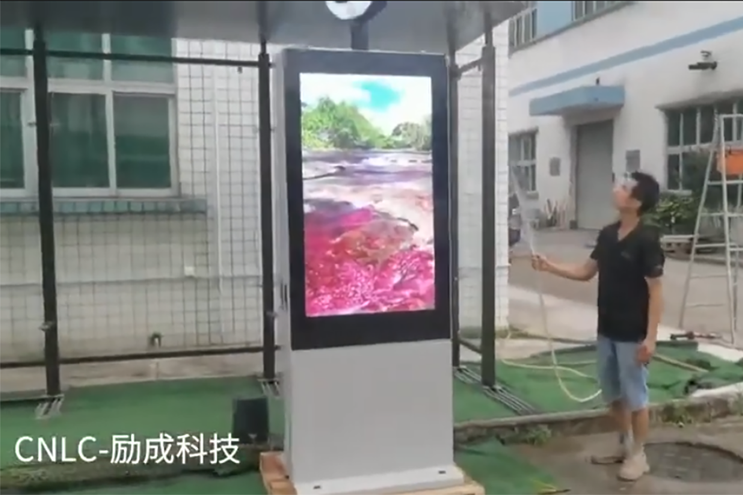 The case of double-sided outdoor high brightness digital signage air conditioning cooling