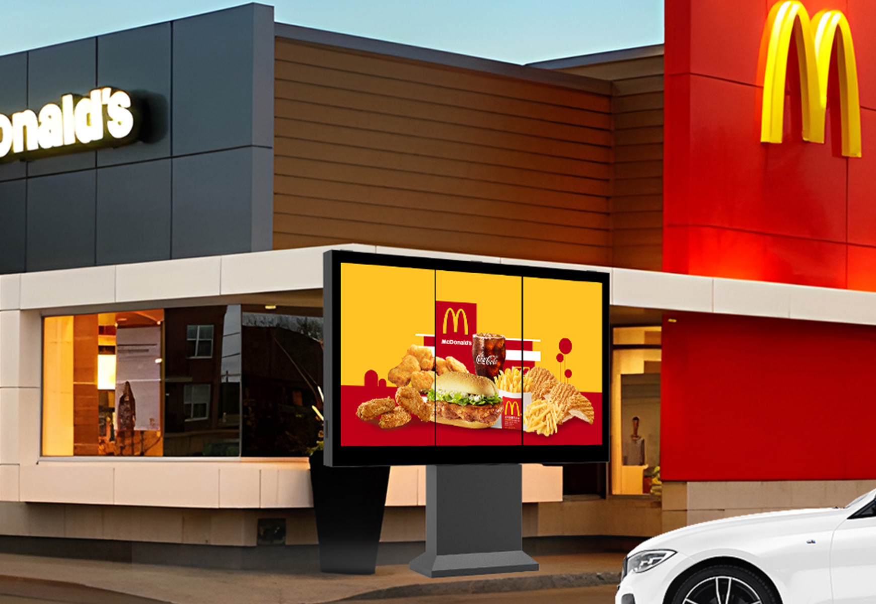 Outdoor menu board drive-thru LCD digital signage