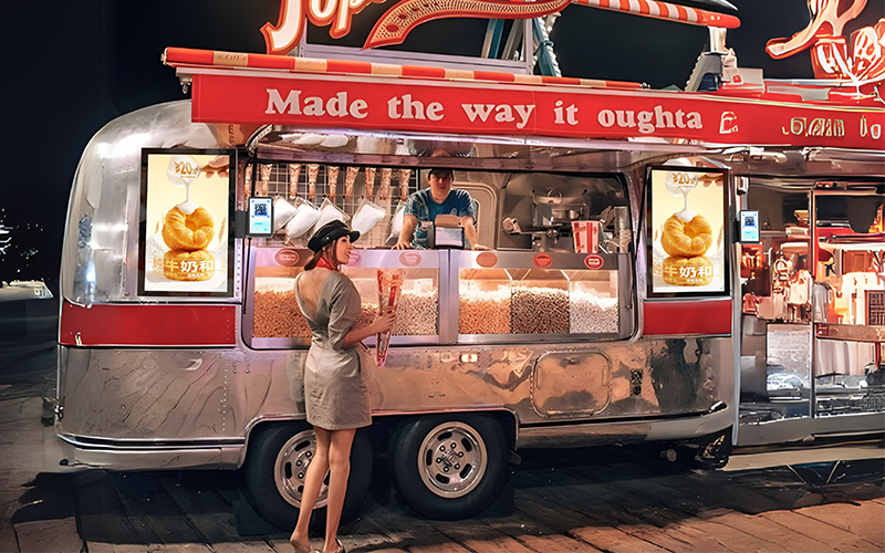 Revolutionizing Food Trucks in the Digital Era: The Breakthrough of CNLC Digital Menu Boards