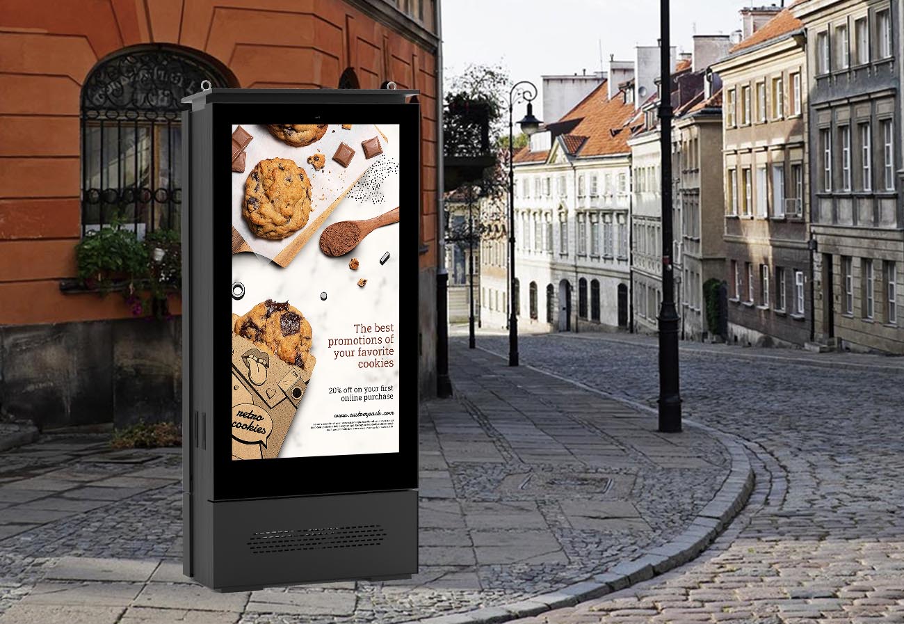 Outdoor LCD Advertising Display