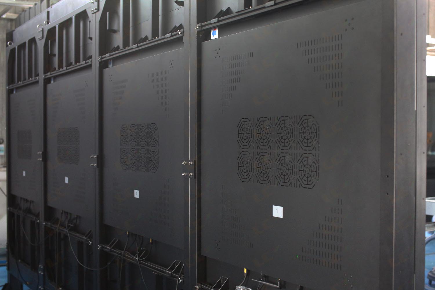 Factory installation example of LCD Video Wall with operational testing