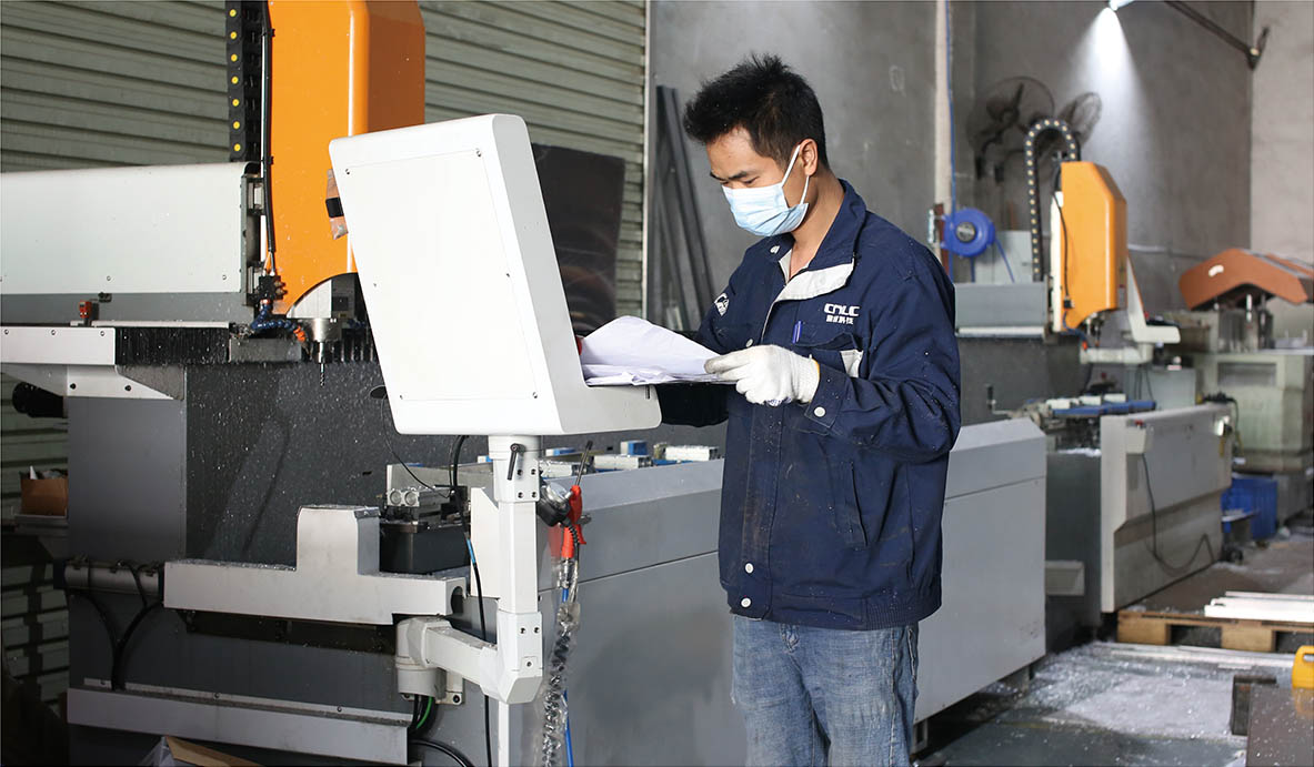 Precision CNC machining of aluminum cabinets for outdoor digital signage manufacturing